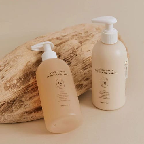 HEVEBLUE Salmon Fruity Centella Body Wash