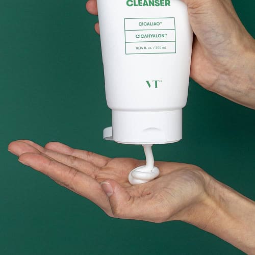 VT Cosmetics Cica Mild Foam Cleanser