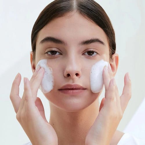 SKIN1004 Madagascar Centella Tone Brightening Cleansing Gel Foam