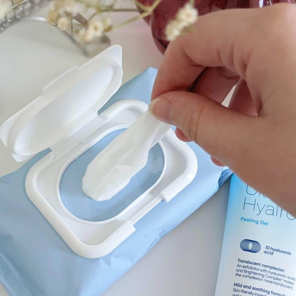 Missha Super Aqua Ultra Hyalron Cleansing Water Wipes